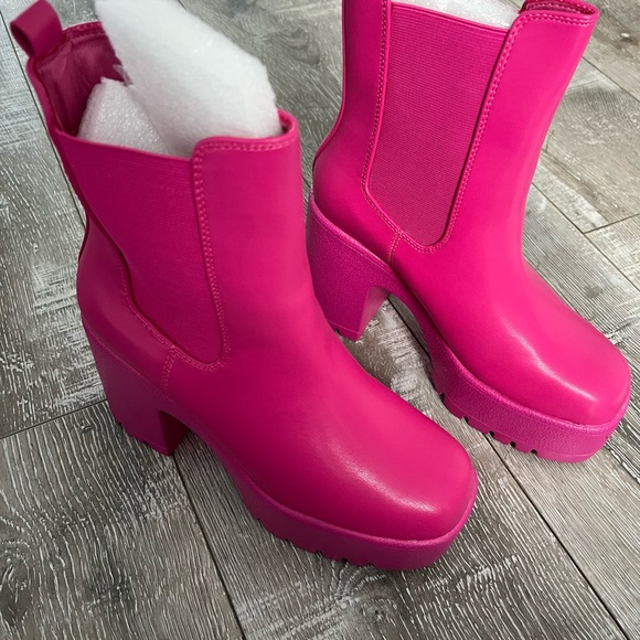 Hot Pink Boot - Picture 2 of 4